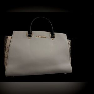 MICHAEL Michael Kors Gray and Black Selma Satchel.